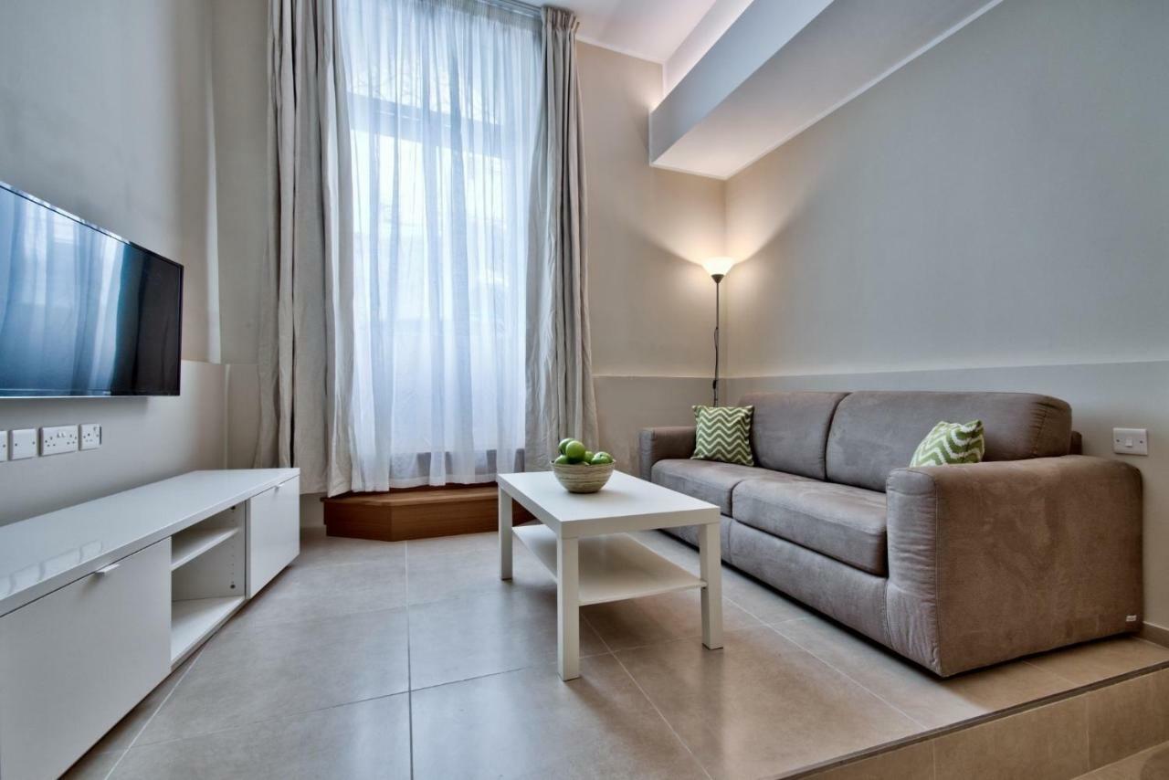 Spinola Park Heights Apartment Saint Julian's Exterior photo